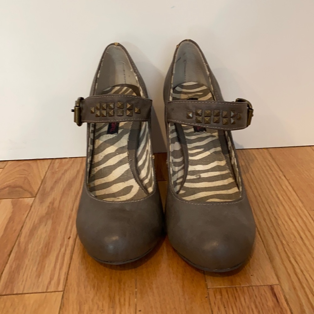 Material Girl Gray Studded Heals